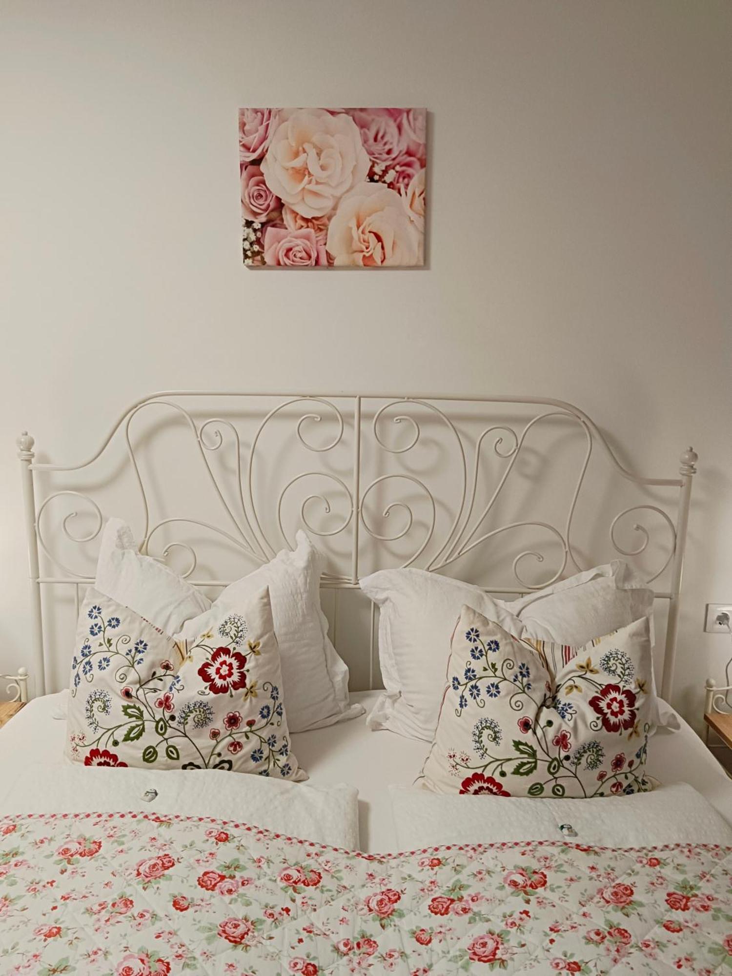 Ferienwohnung Karasek Deluxe Sattendorf Extérieur photo